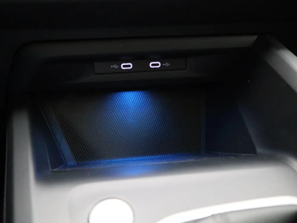 Volkswagen Golf VIII 1.0 TSI 81kW Life | Apple Carplay / And uit 2021, foto 20