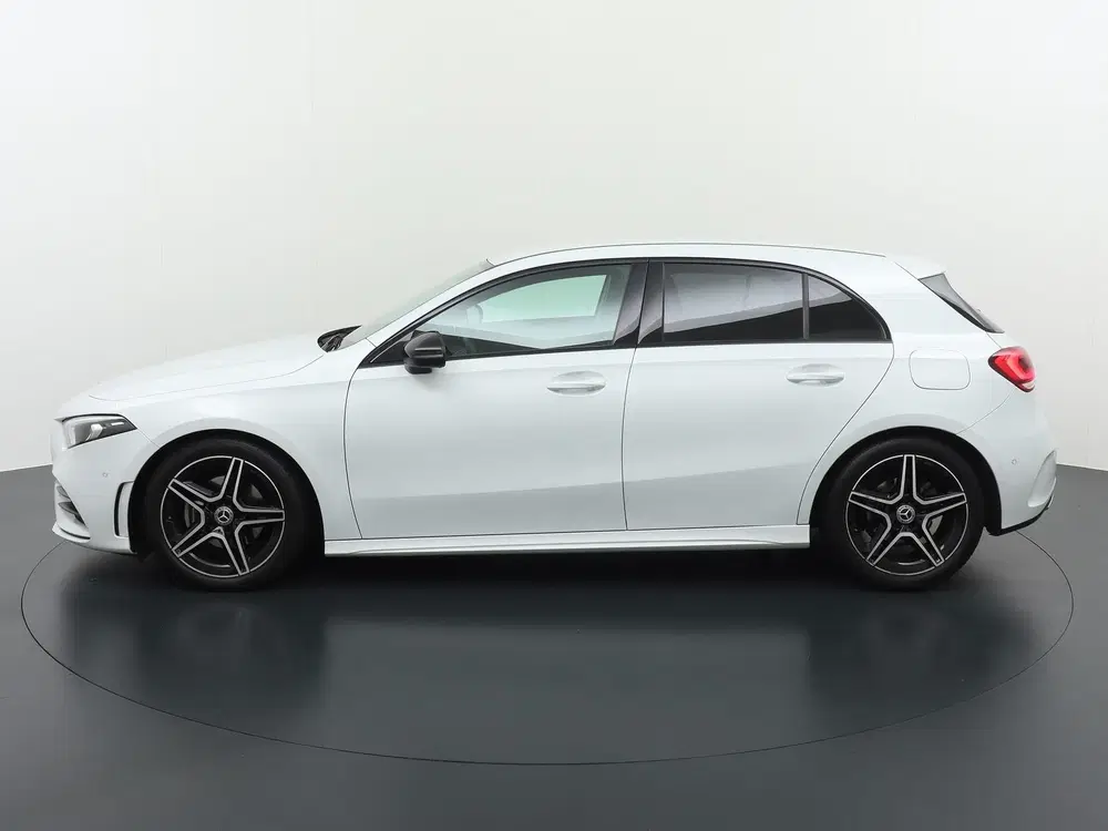 Mercedes-Benz A-Klasse A180 AMG uit 2019, foto 2