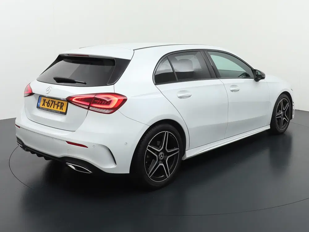 Mercedes-Benz A-Klasse A180 AMG uit 2019, foto 4