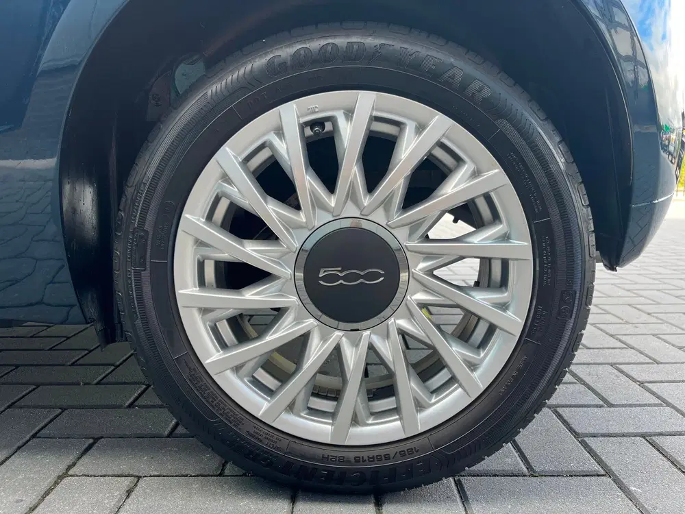 Fiat 500 1.0 Hybrid Lounge NLAuto uit 2020, foto 9