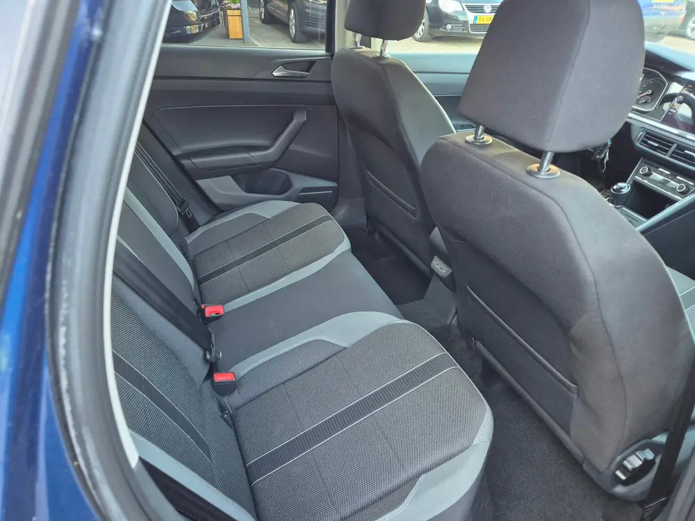 Volkswagen Polo 1.0 TSI Highline R-Line uit 2020, foto 19