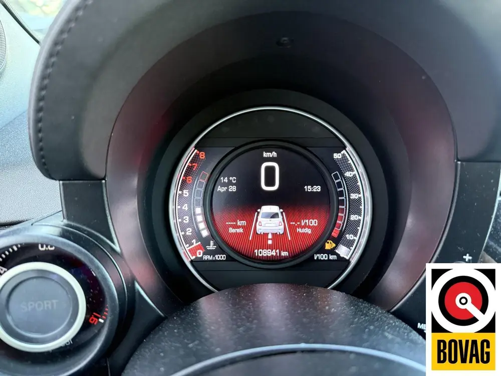 Fiat 500 1.4 T-Jet Abarth 595 70th Anniversary uit 2020, foto 20
