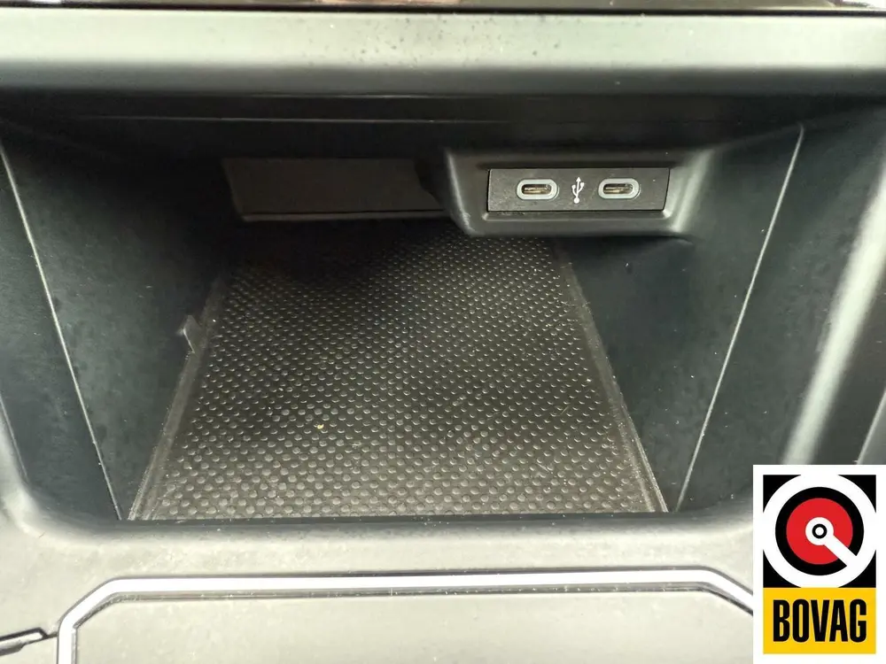 Volkswagen Polo 1.0 TSI Life Edition Camera CarPlay Navi AUT uit 2024, foto 19