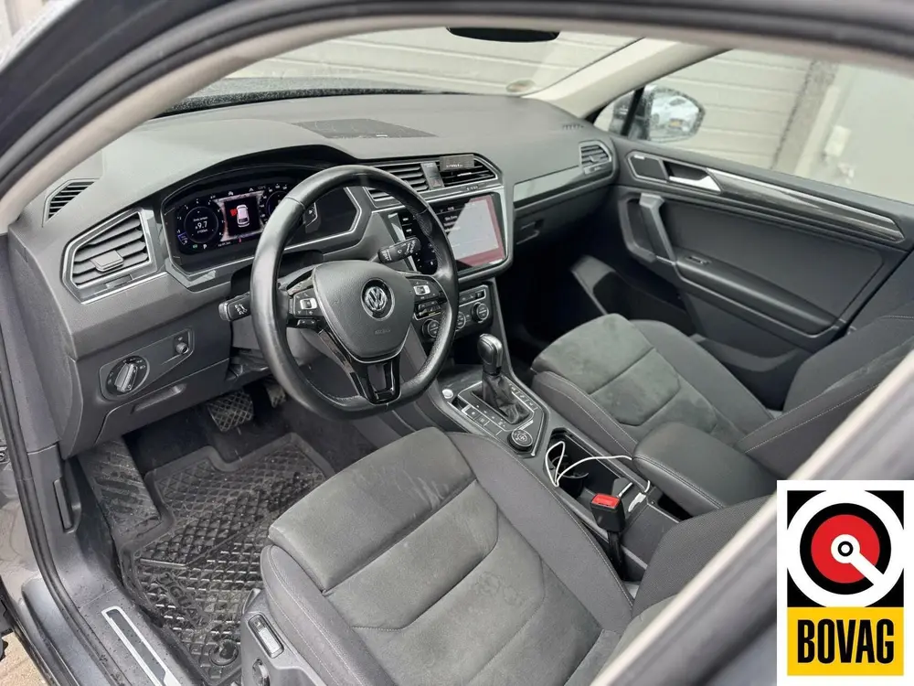 Volkswagen Tiguan Allspace 2.0 TSI 4Motion Highline 7p Bom v uit 2019, foto 12