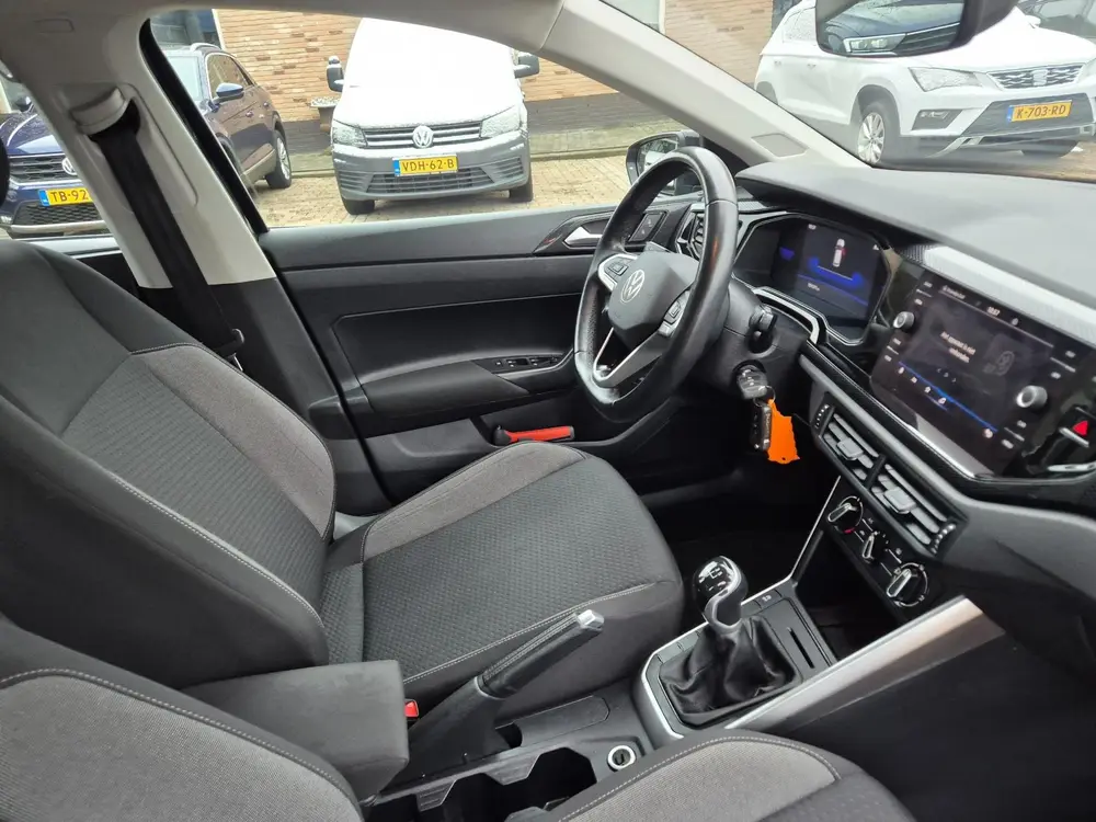 Volkswagen Polo 1.0 TSI Life uit 2022, foto 14