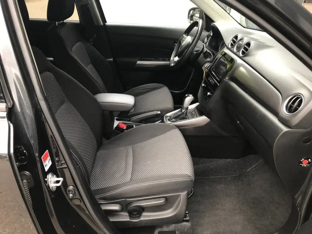 Suzuki Vitara 1.0 Boosterjet **Automaat/navigatie/camera** uit 2019, foto 6