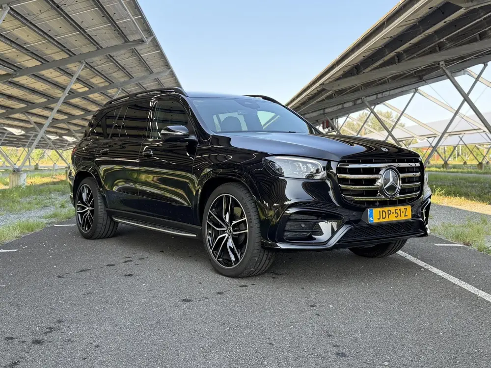 Mercedes-Benz GLS 450 4MATIC AMG Line uit 2025, foto 3