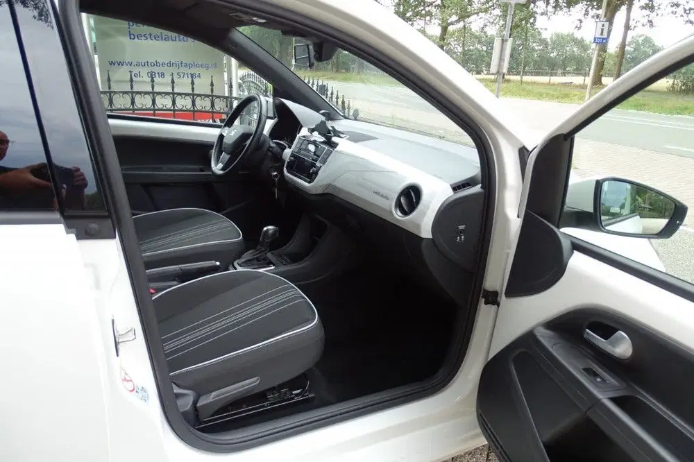 SEAT Mii electric Plus Clima Pdc Stoel verwarming 1 uit 2021, foto 8