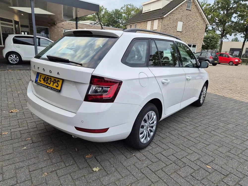 Skoda Fabia 1.0 TSI Ambition uit 2021, foto 9