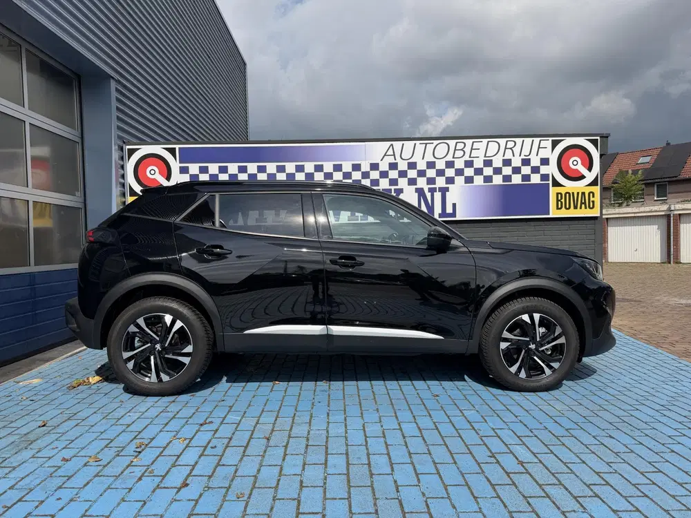 Peugeot 2008 1.2 CRUISE STOELVERW. APPLE HANDBAK LED uit 2023, foto 4