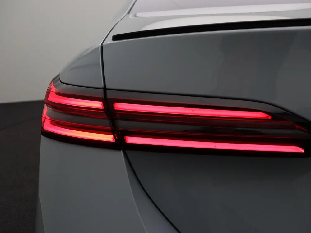 BMW i5 eDrive40 M Sport Edition uit 2025, foto 10