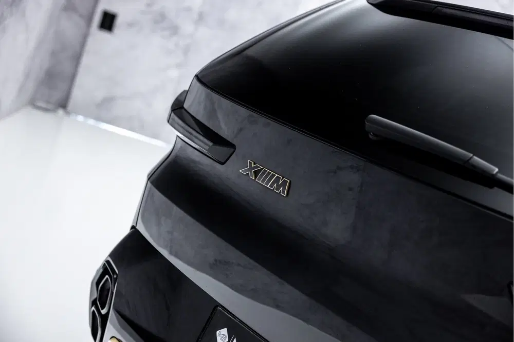 BMW XM 4.4 V8 PHEV 30 kWh uit 2023, foto 14