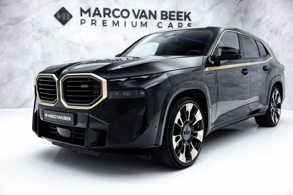 BMW XM 4.4 V8 PHEV 30 kWh uit 2023, foto 4