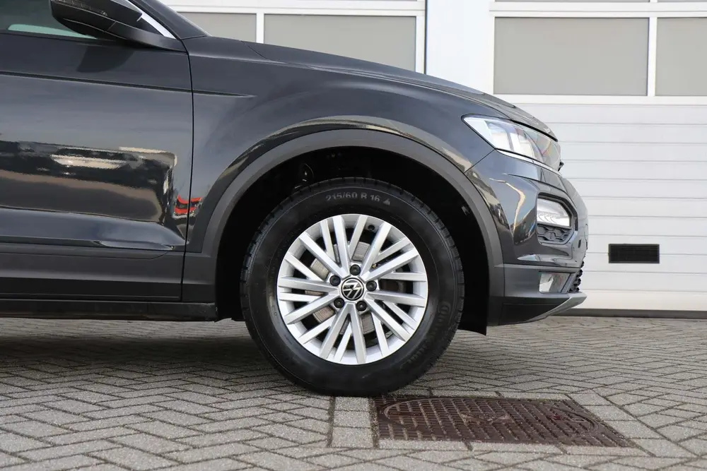 Volkswagen T-Roc 1.0 TSI 110pk Style | Airco | Parkeersensor uit 2021, foto 13