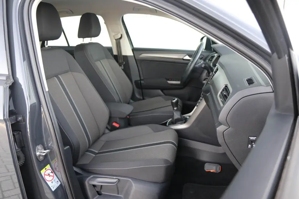 Volkswagen T-Roc 1.0 TSI 110pk Style | Airco | Parkeersensor uit 2021, foto 14