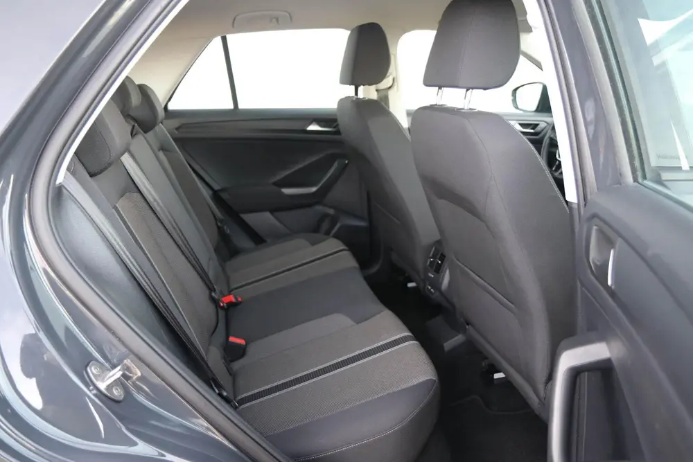 Volkswagen T-Roc 1.0 TSI 110pk Style | Airco | Parkeersensor uit 2021, foto 15