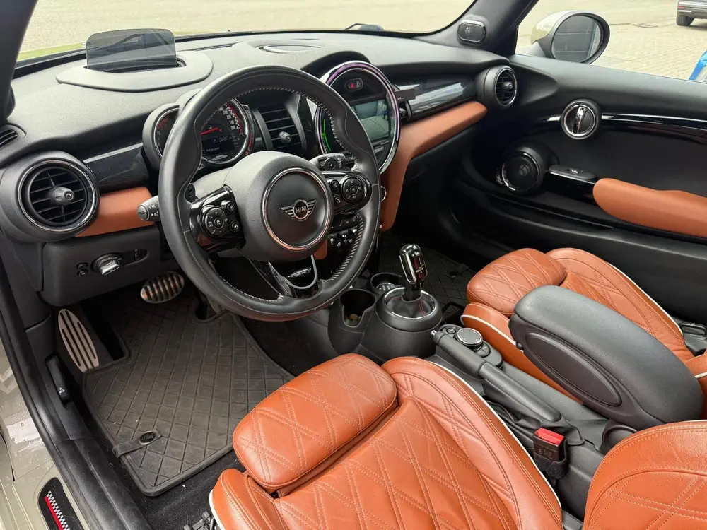 Mini John Cooper Works 2.0 John Cooper Works Chili uit 2019, foto 20