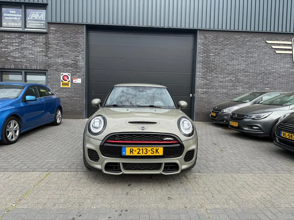 Mini John Cooper Works 2.0 John Cooper Works Chili uit 2019, foto 3