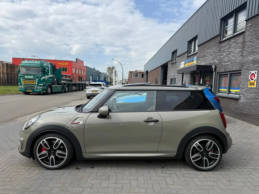 Mini John Cooper Works 2.0 John Cooper Works Chili uit 2019, foto 9