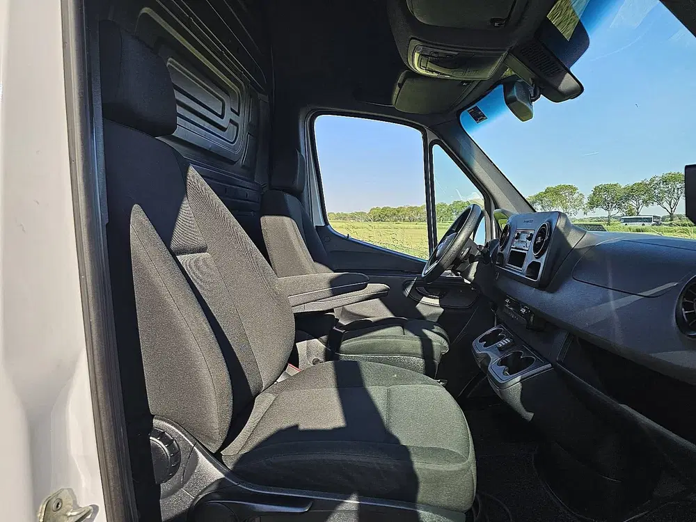 Mercedes-Benz Sprinter 55 kwh 168 km wltp uit 2021, foto 7