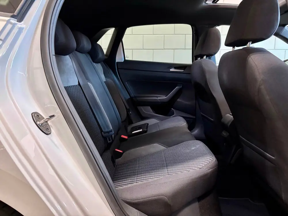 Volkswagen Polo 1.5 TSI Highline R-Line|Dsg|Pdc|Panodak|185p uit 2020, foto 11