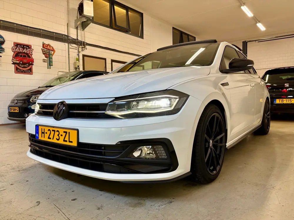 Volkswagen Polo 1.5 TSI Highline R-Line|Dsg|Pdc|Panodak|185p uit 2020, foto 4