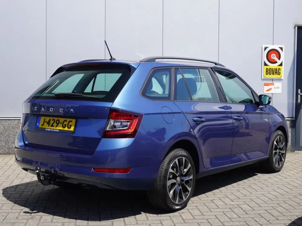 Skoda Fabia 1.0 TSI Bus. Edition Trekhaak uit 2020, foto 2