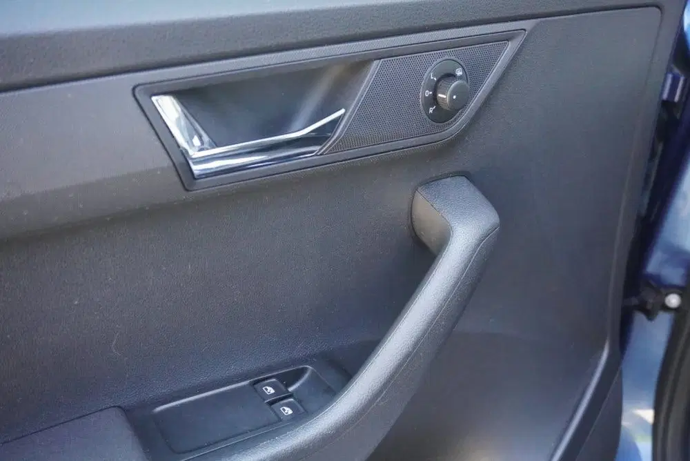 Skoda Fabia 1.0 TSI Bus. Edition Trekhaak uit 2020, foto 20