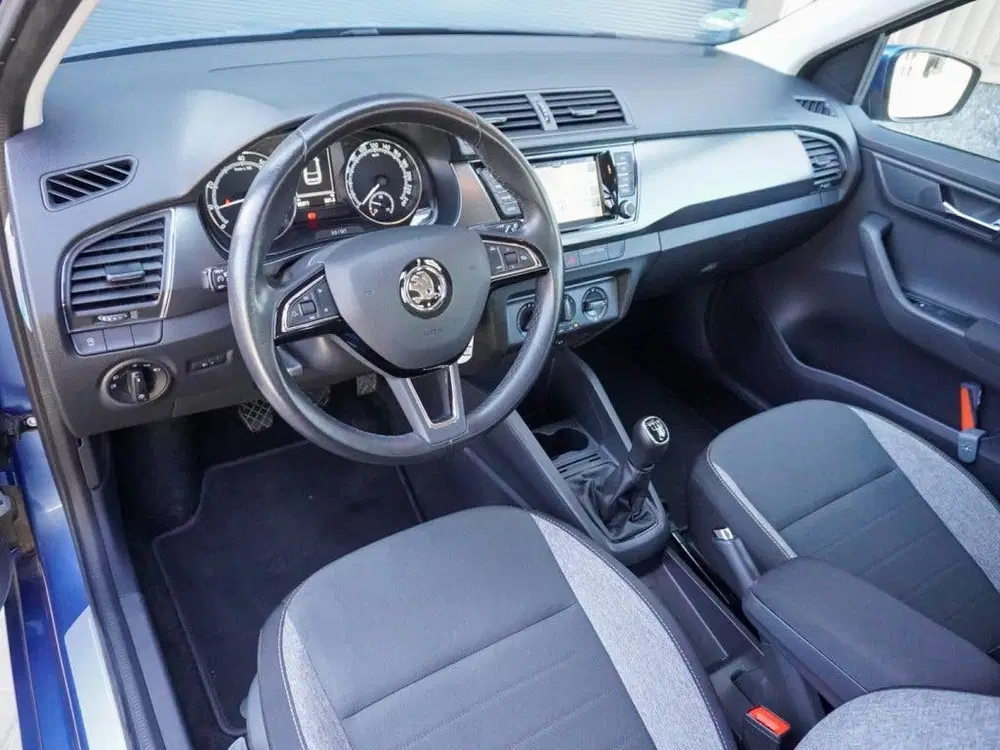 Skoda Fabia 1.0 TSI Bus. Edition Trekhaak uit 2020, foto 3