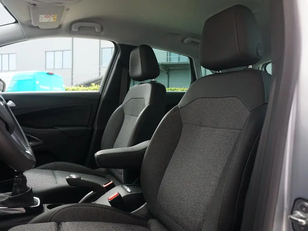 Opel Crossland 1.2 Turbo Elegance uit 2024, foto 10