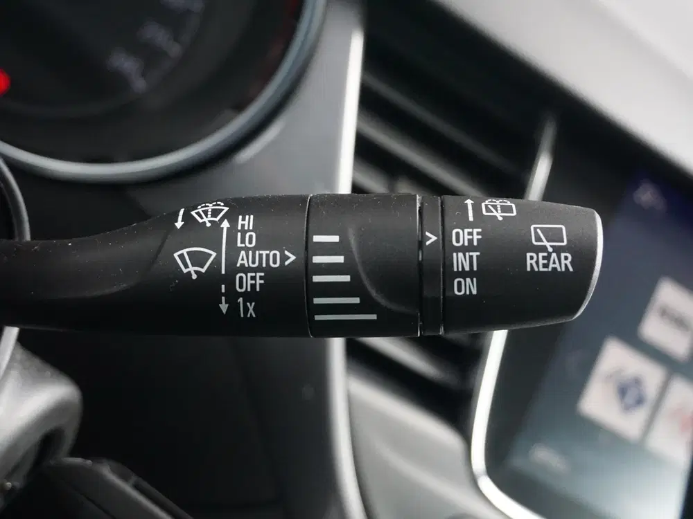 Opel Crossland 1.2 Turbo Elegance uit 2024, foto 19