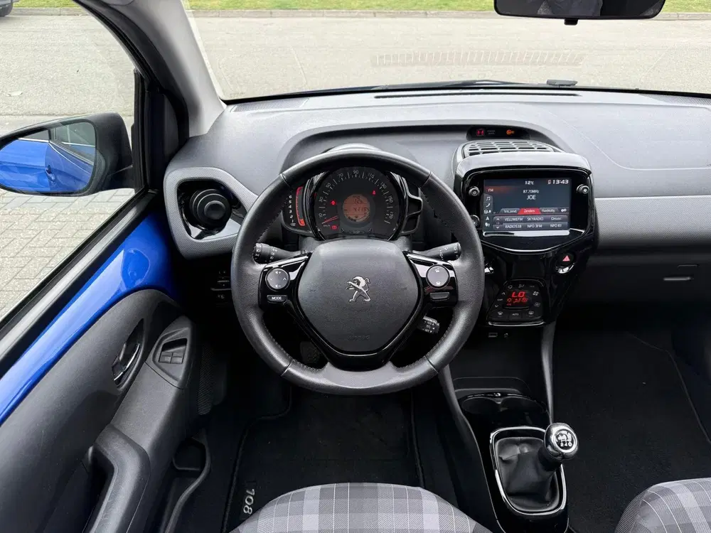 Peugeot 108 1.0 e-VTi Allure TOP uit 2019, foto 19