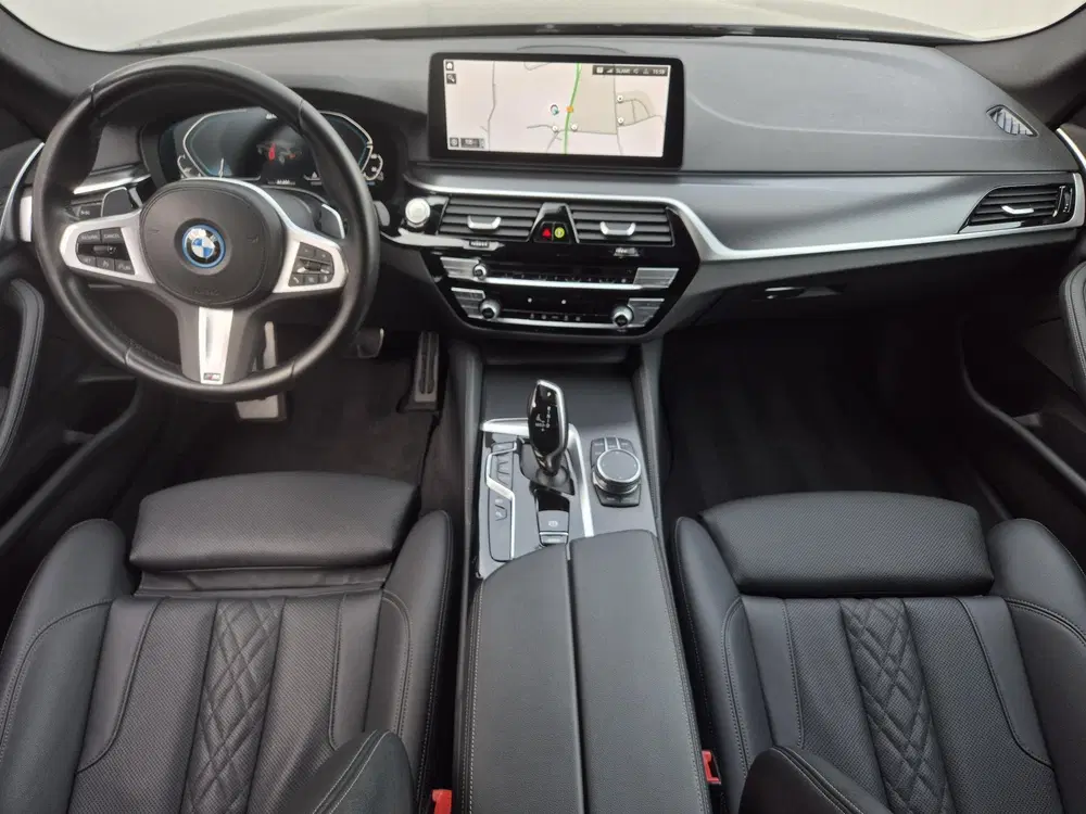 BMW 5-serie 530e xDrive Business Edition Plus M-Spor uit 2023, foto 2