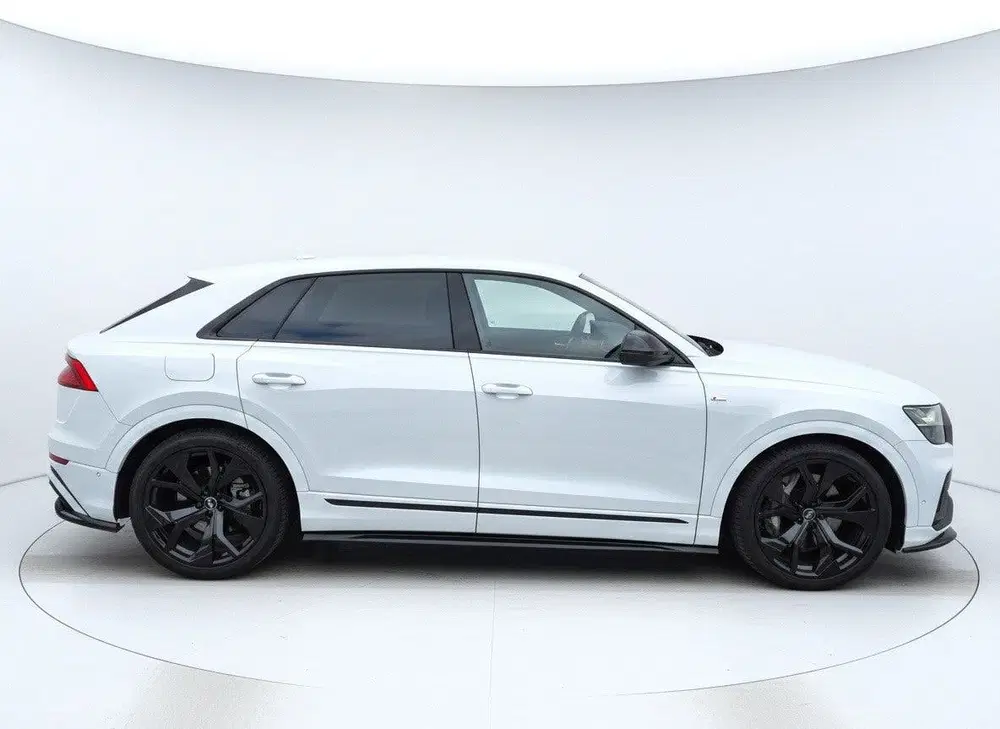 Audi Q8 60 TFSI e quattro S line Plug-in Hybride 2 uit 2021, foto 5