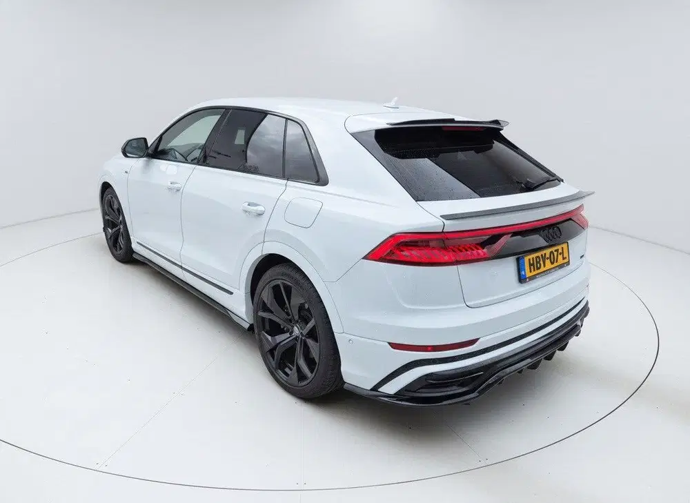 Audi Q8 60 TFSI e quattro S line Plug-in Hybride 2 uit 2021, foto 7