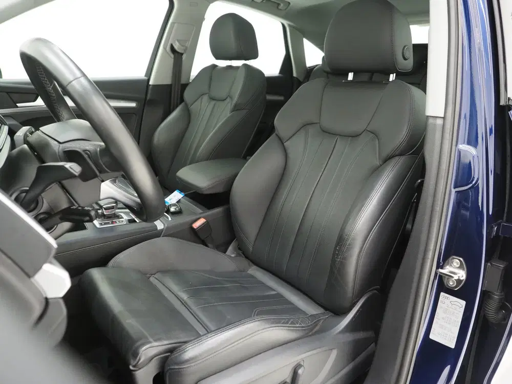 Audi Q5 50 TFSI e Full Black uit 2021, foto 4