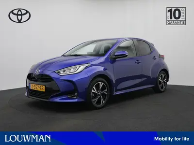 Toyota Yaris 1.5 Hybrid 115 First Edition uit 2024