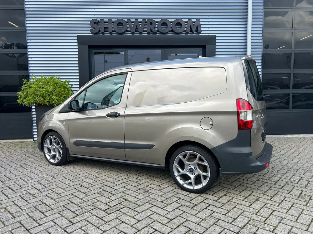 Ford Transit Courier 1.0 Trend AIRCO uit 2019, foto 3