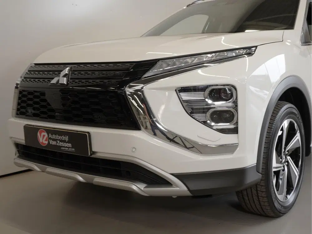 Mitsubishi Eclipse Cross 2.4 PHEV Intense+ uit 2023, foto 2