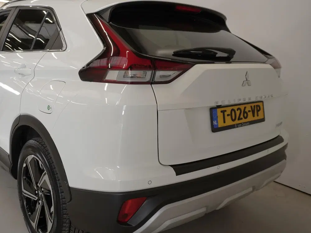 Mitsubishi Eclipse Cross 2.4 PHEV Intense+ uit 2023, foto 4