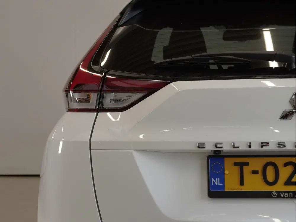 Mitsubishi Eclipse Cross 2.4 PHEV Intense+ uit 2023, foto 9