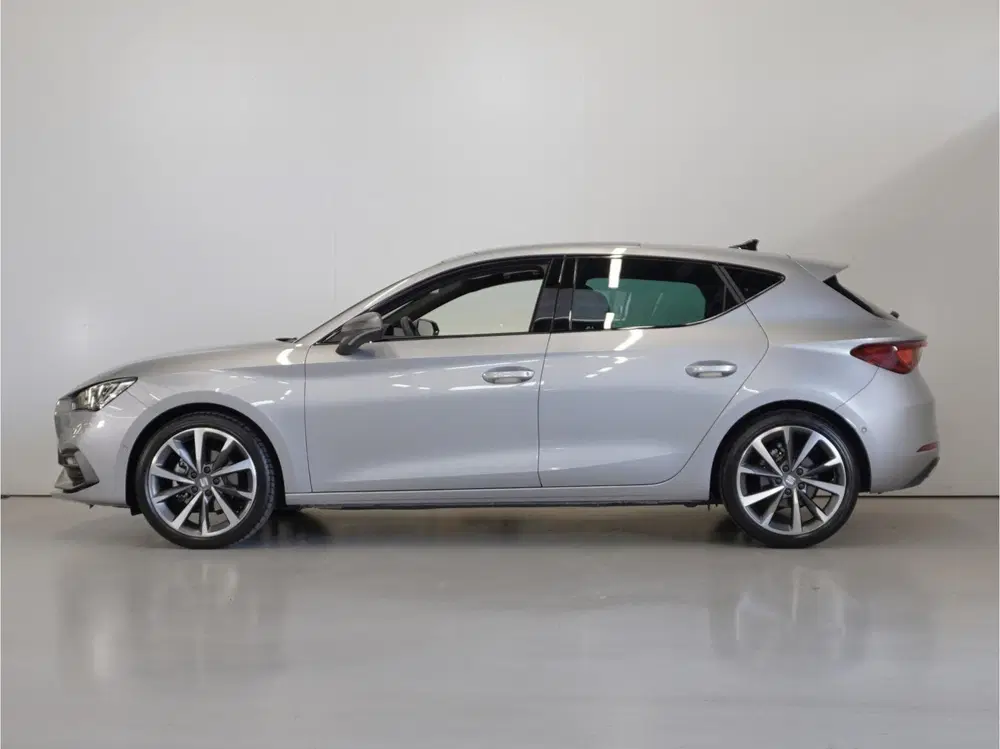 SEAT Leon 1.5 eTSI FR Business Intense uit 2023, foto 3