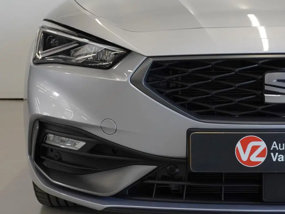 SEAT Leon 1.5 eTSI FR Business Intense uit 2023, foto 7