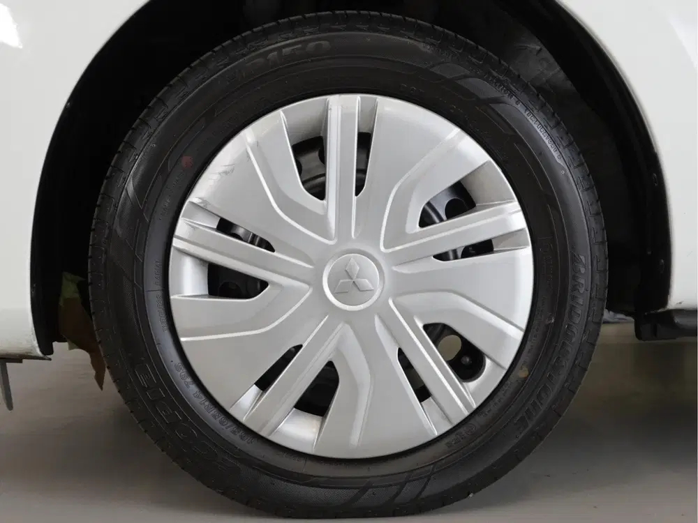 Mitsubishi Space Star 1.2 Connect+ uit 2023, foto 13
