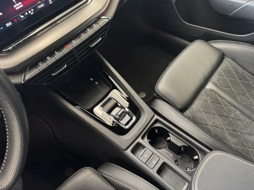 Skoda Octavia 1.4 TSI RS iV PHEV Business 245Pk uit 2022, foto 19