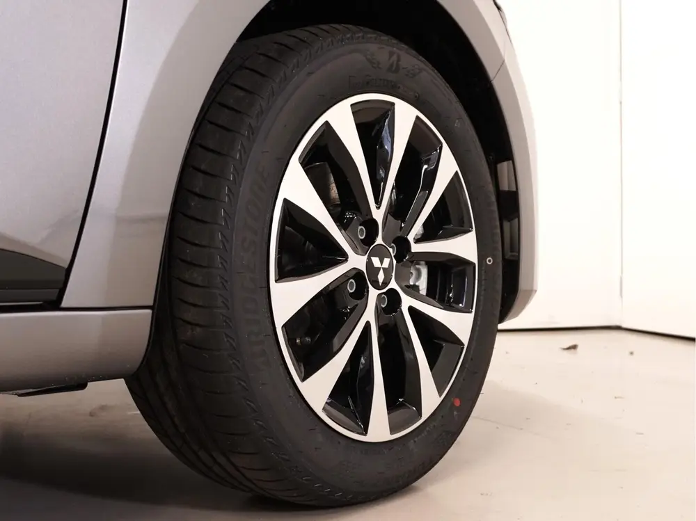 Mitsubishi Colt 1.6 HEV Intense uit 2026, foto 9