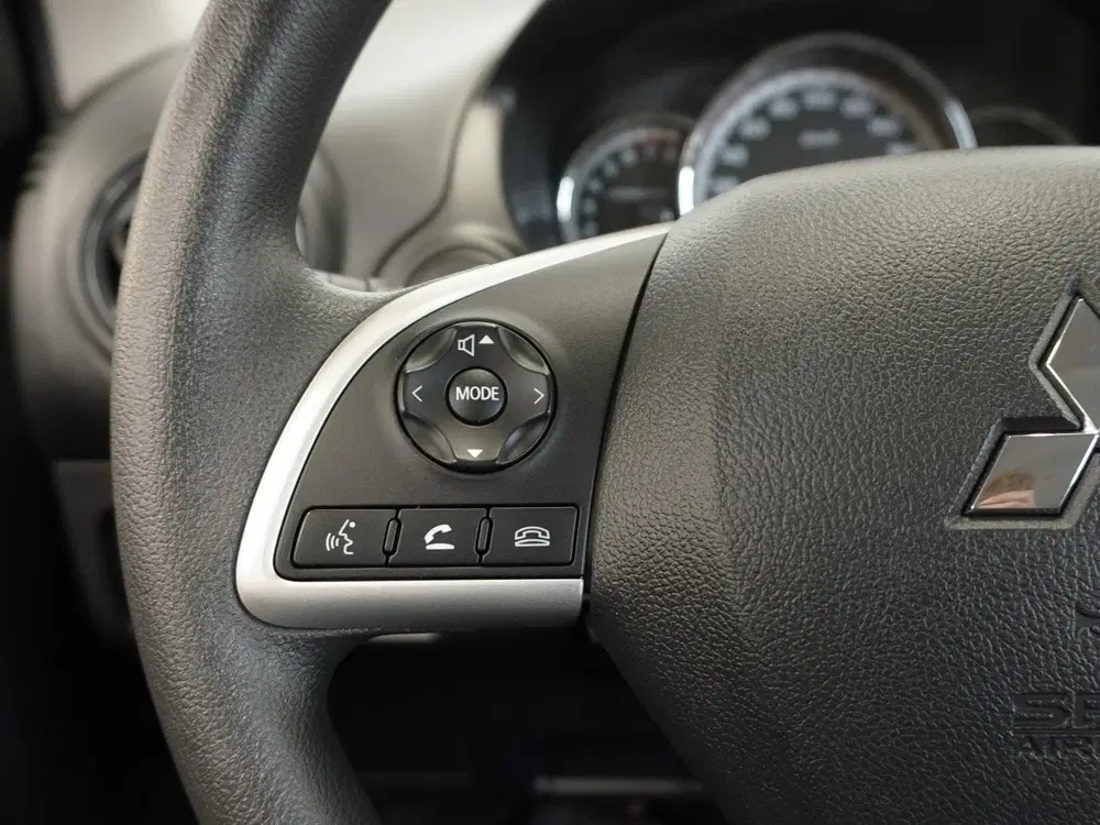 Mitsubishi Space Star 1.2 Connect+ uit 2023, foto 18