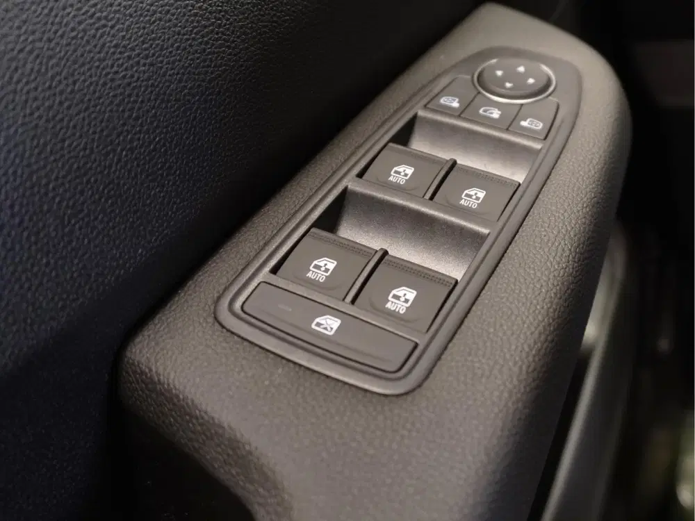 Mitsubishi Colt 1.6 HEV Intense uit 2026, foto 15