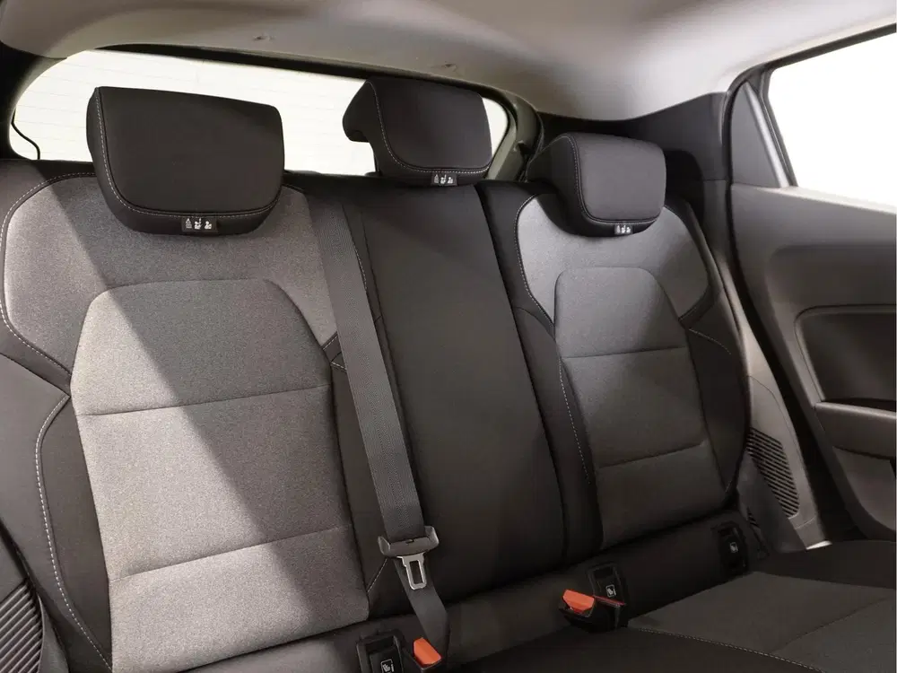 Mitsubishi Colt 1.6 HEV Intense uit 2026, foto 18