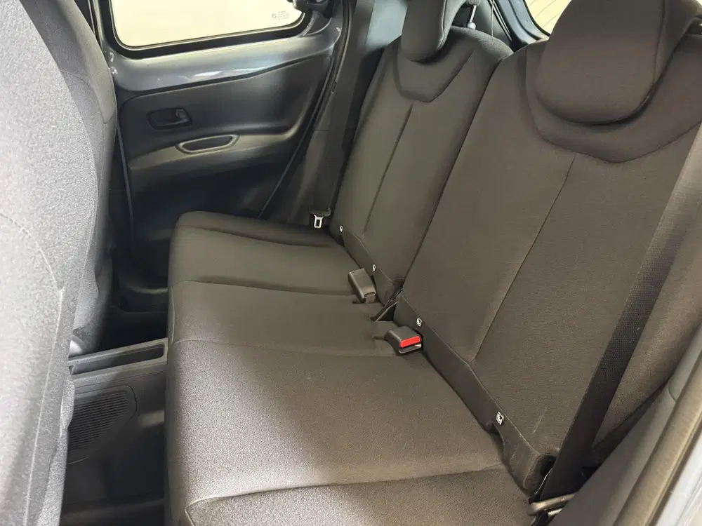 Toyota Aygo X Hybrid 115 pulse uit 2026, foto 13